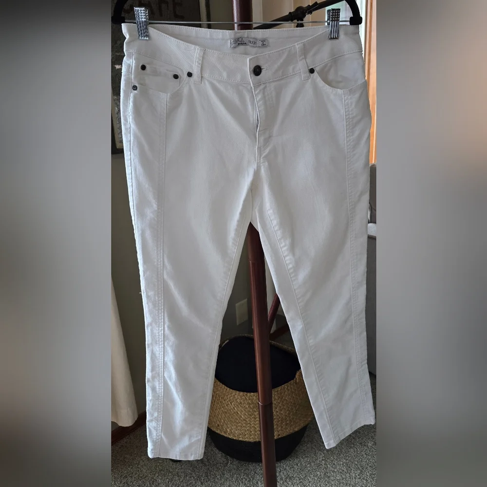 PRANA Carlotta Crop Jean Women's size 12/31 White - Picture 3 of 8